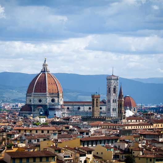 意大利佛罗伦萨大教堂的景色